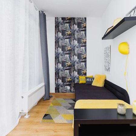 Studio Pradnik Bialy Krakow By Renters Apartment Bagian luar foto