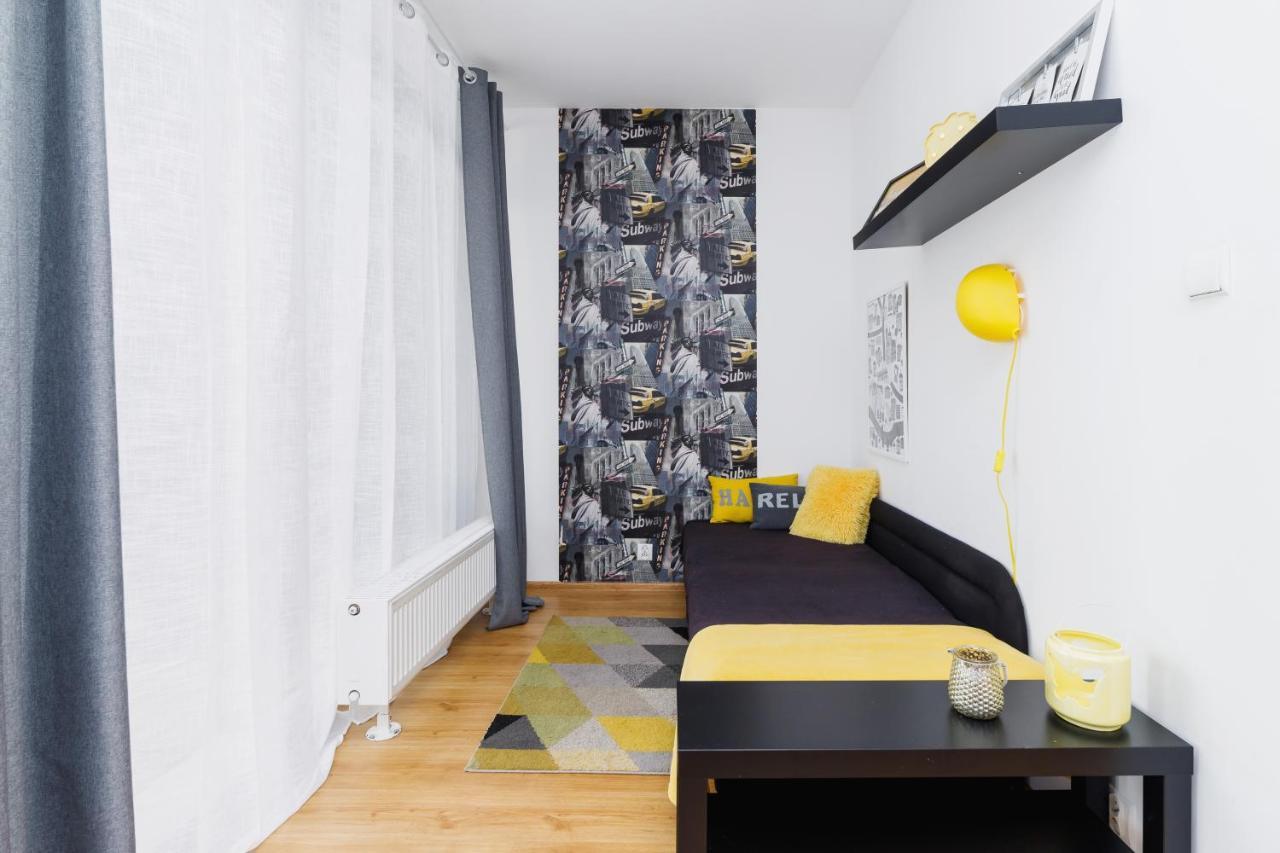 Studio Pradnik Bialy Krakow By Renters Apartment Bagian luar foto