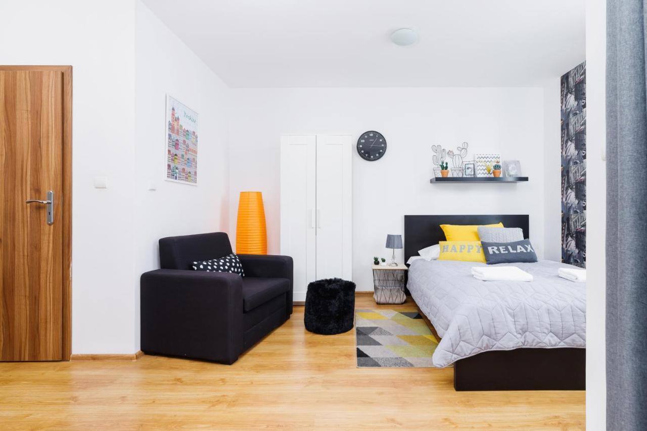 Studio Pradnik Bialy Krakow By Renters Apartment Bagian luar foto